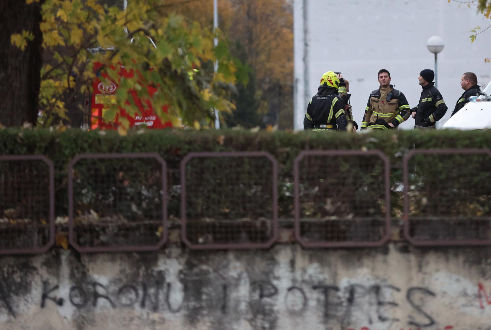 Zbog privremene regulacije prometa oko Vjesnikova nebodera od ranog jutra počele su se stvarati gužve.