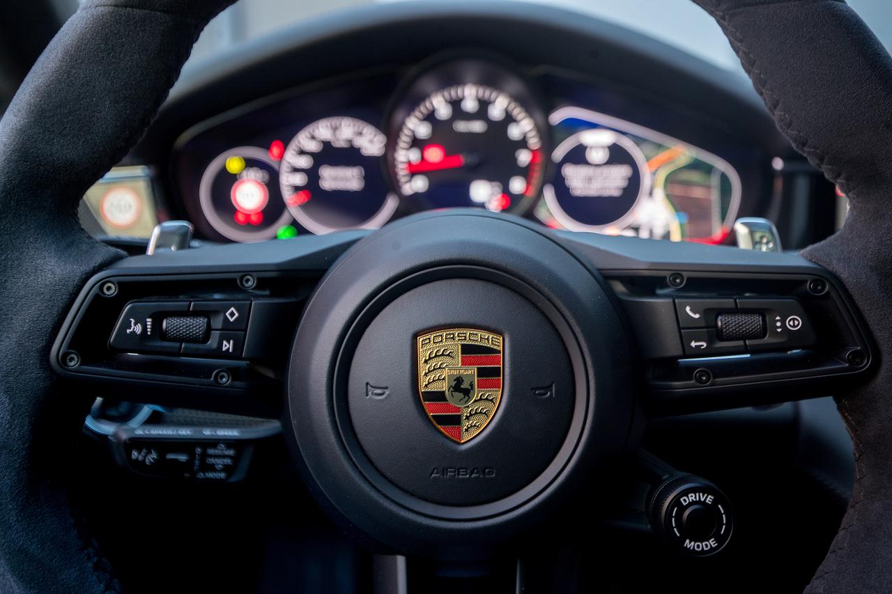 Porsche Panamera 4S