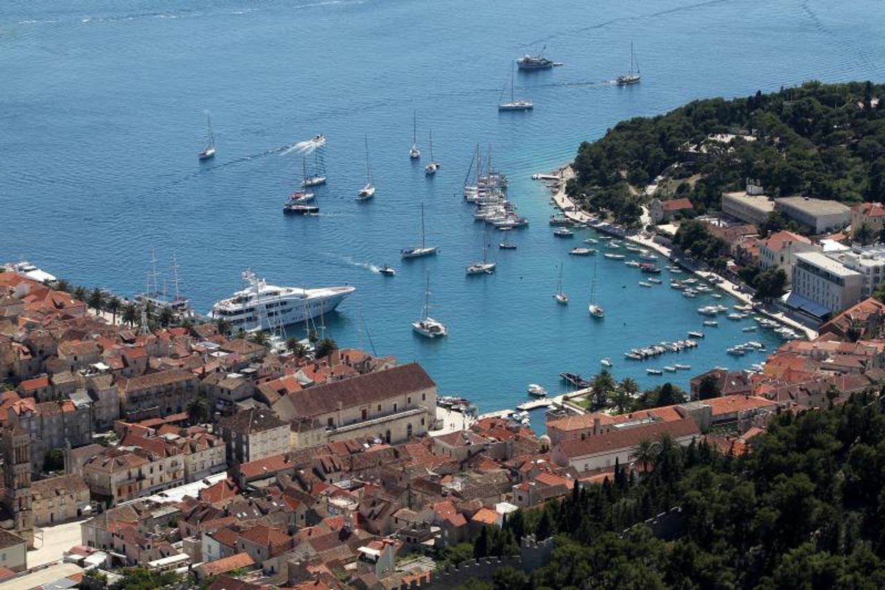 Hvar
