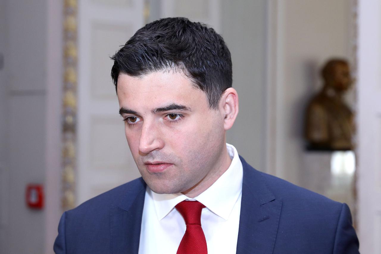 Davor Bernardić