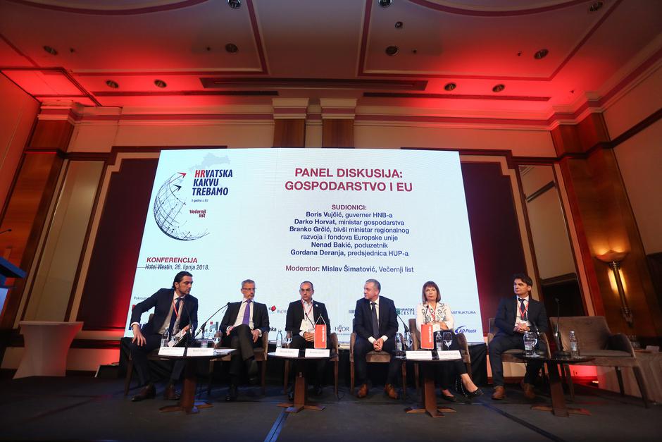 Zagreb: Konferencija Hrvatska kakvu trebamo, 5 godina u EU, panel diskusija: Gospodarstvo i EU