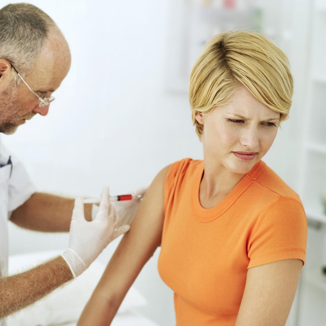 Strah od krvi - Mirni ste i zaštitnički nastrojeni - Ako ste među onima koji se boje krvi, mirna ste i zaštitnički nastrojena osoba. Krv povezujete s bilo čim što može biti opasno  pa kada vidite krv vaš mozak dobiva signal za opasnost.