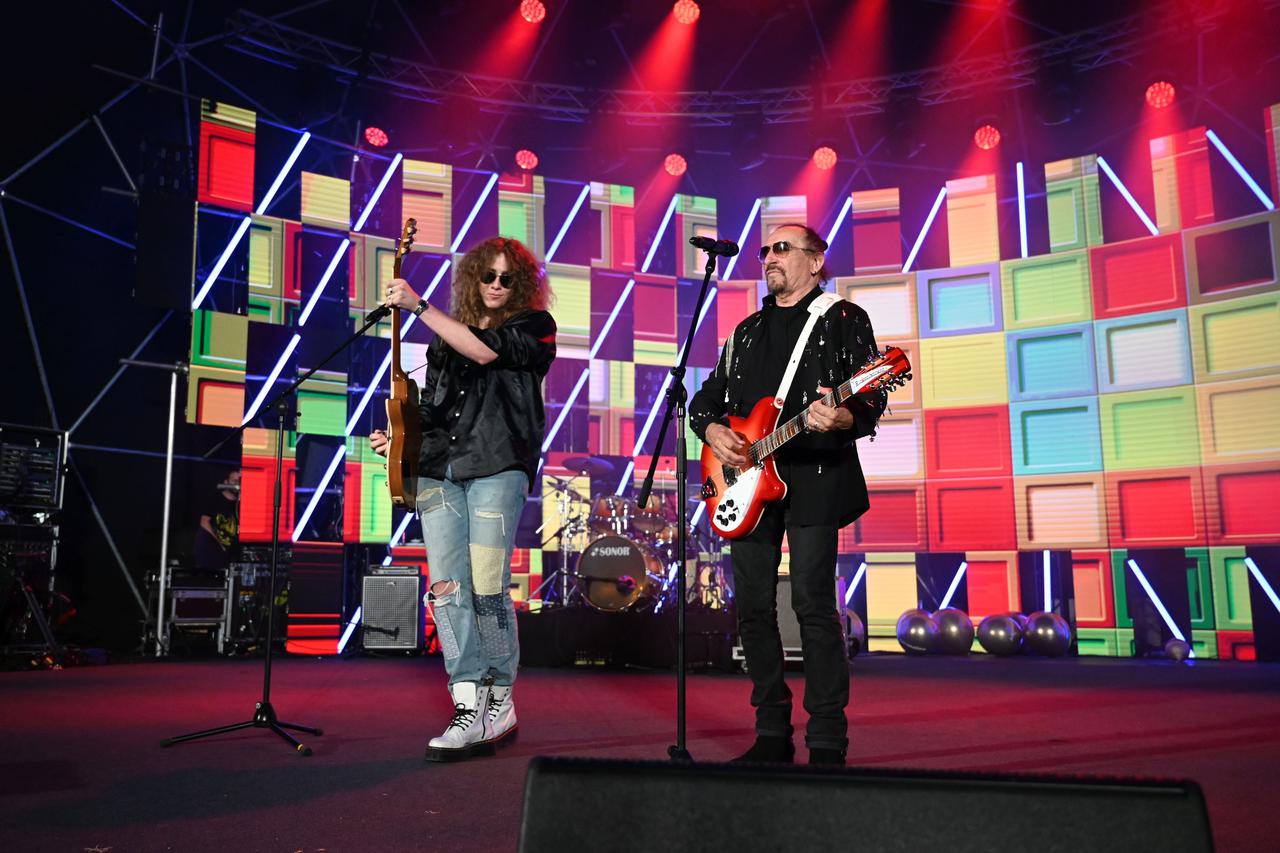 Željko i Zvone Bebek