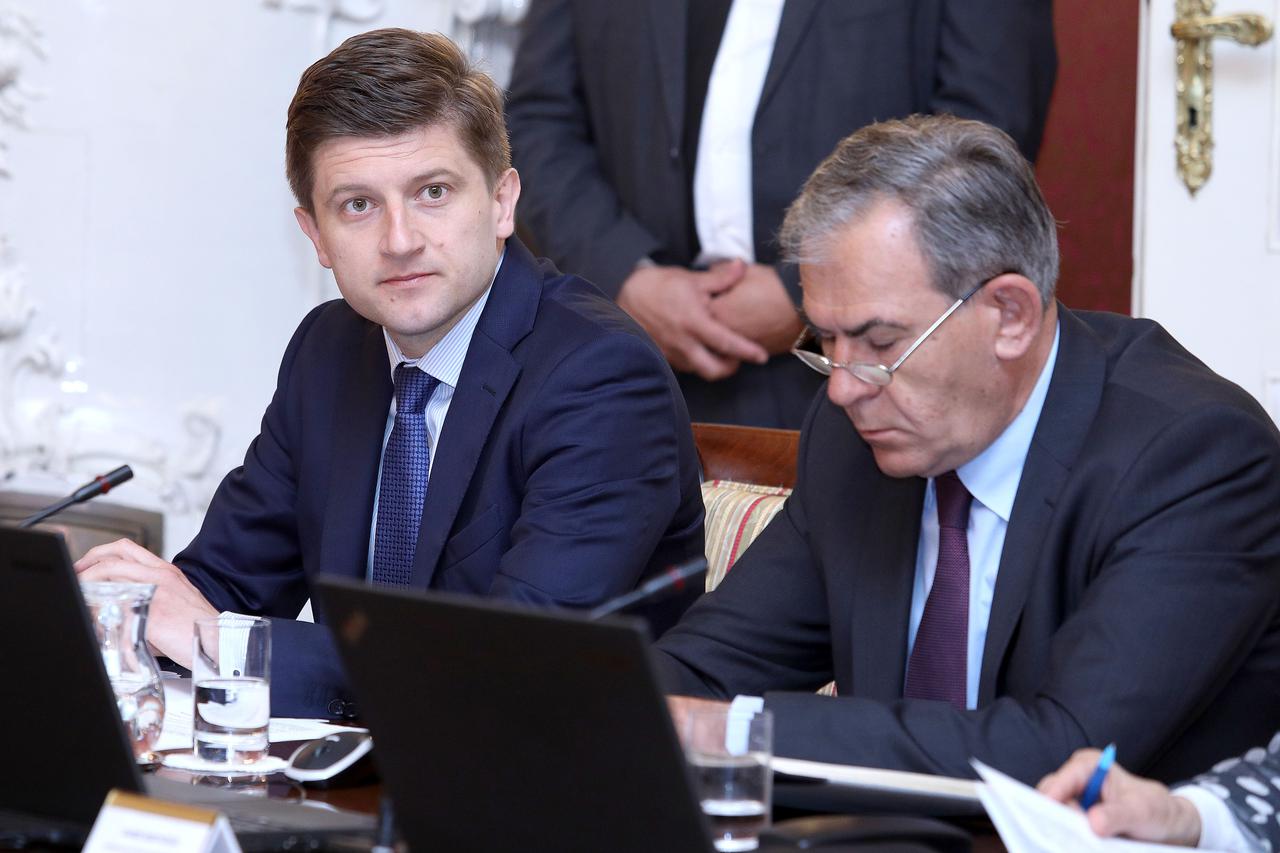 Vlada - sjednica
