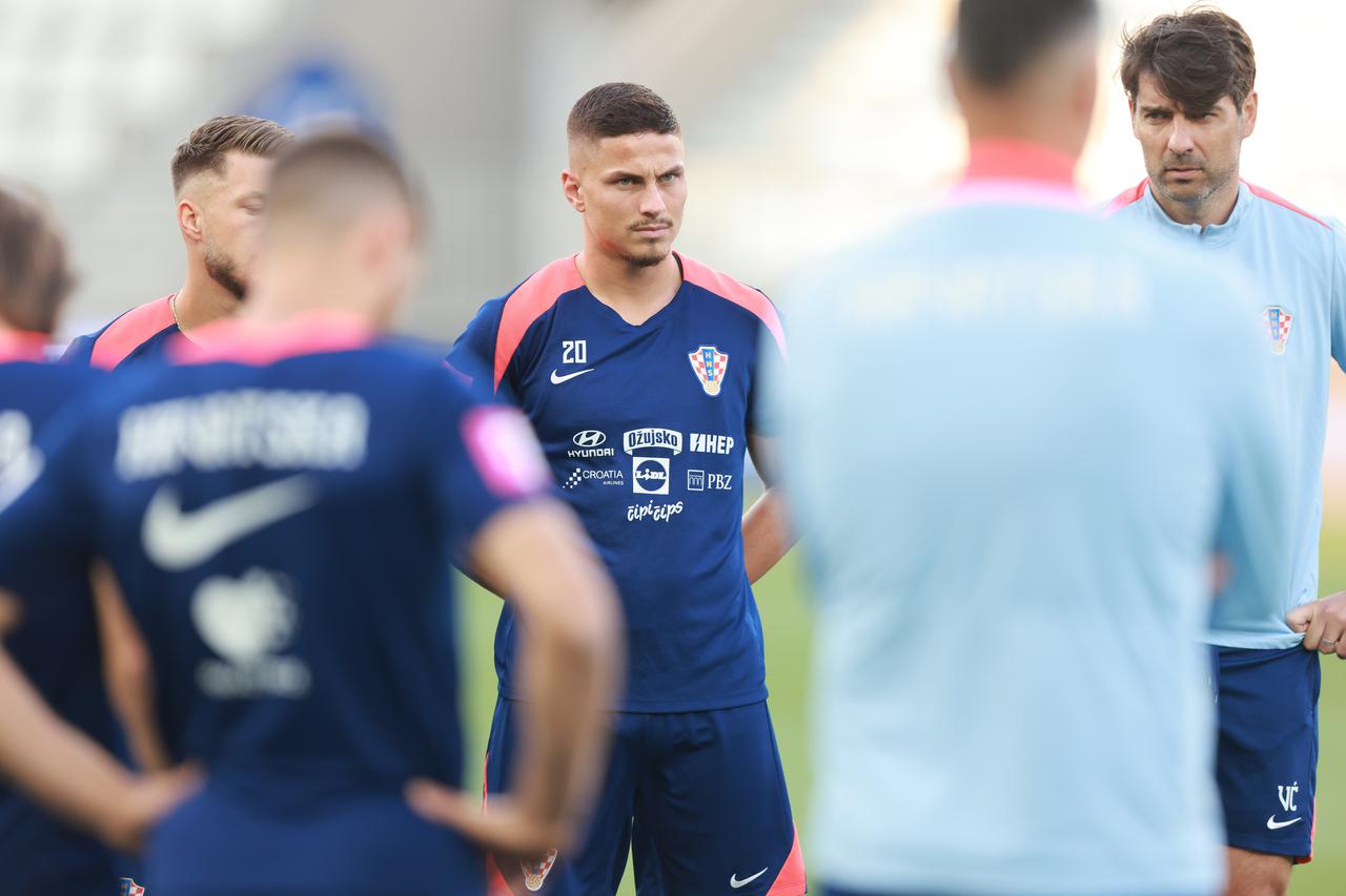Osijek: Trening hrvatske nogometne reprezentacije