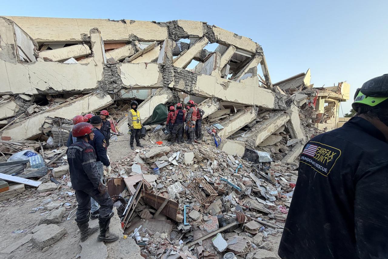 U.S. Search and Rescue Teams Arrive in Venezuela to Assist in Earthquake Recovery Efforts