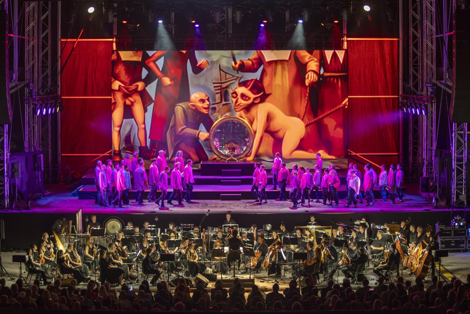 Ta je impresivna izvedba nastala u produkciji Slovenskog narodnog gledališča Opera in Balet iz Ljubljane