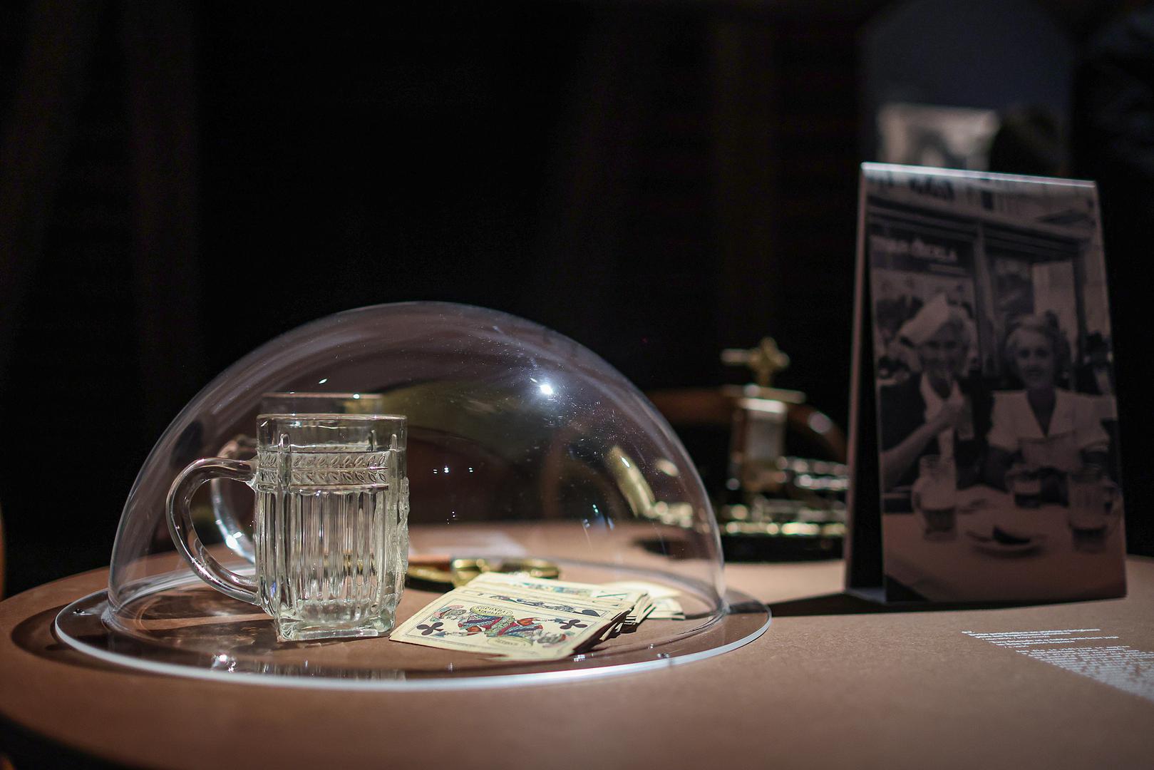 U Muzeju grada Zagreba u petak, 28. studenoga otvorena je izložba "Gutljaj prošlosti – Stare zagrebačke kavane, krčme i gostionice (1887. – 1939.)"