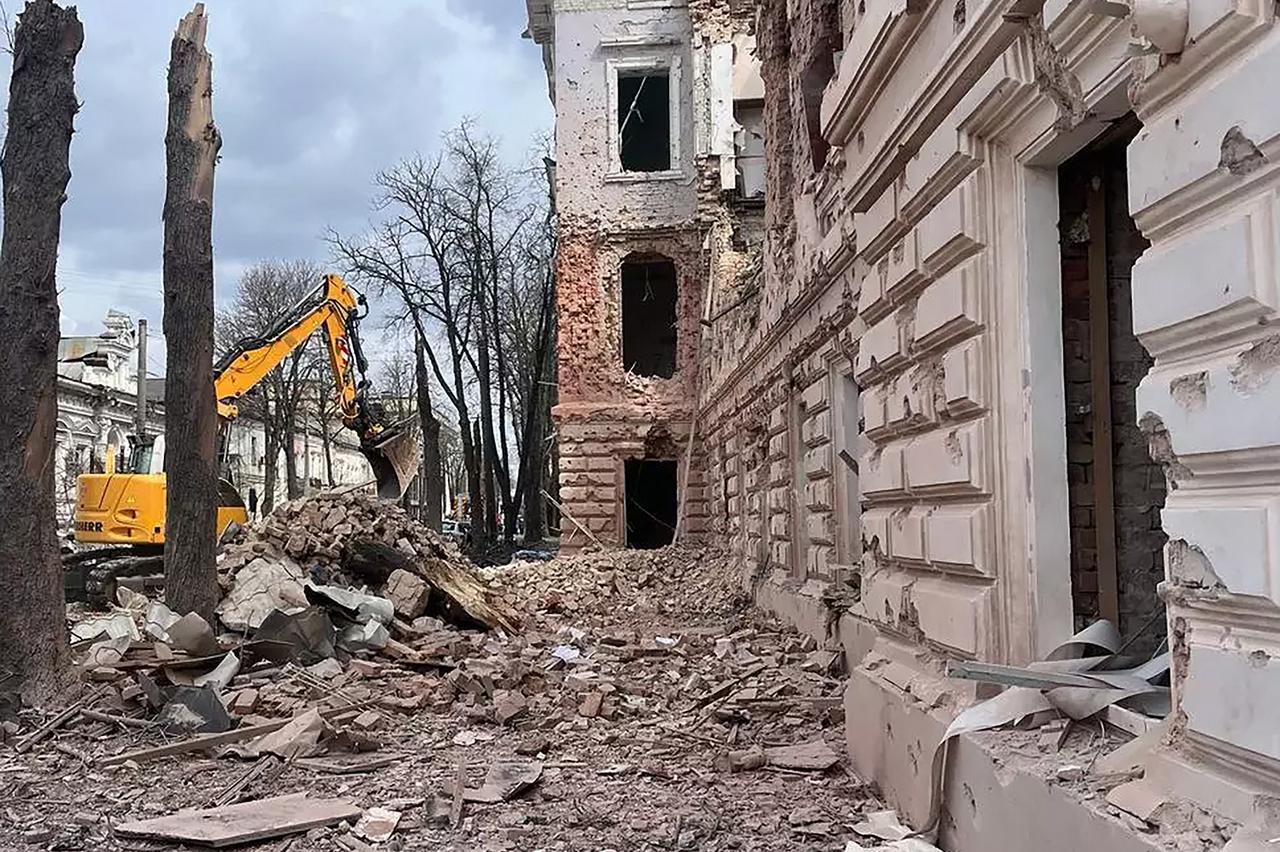 Russian Strike on Sumy Northeastern Ukraine Killed 34 People - Ukraine