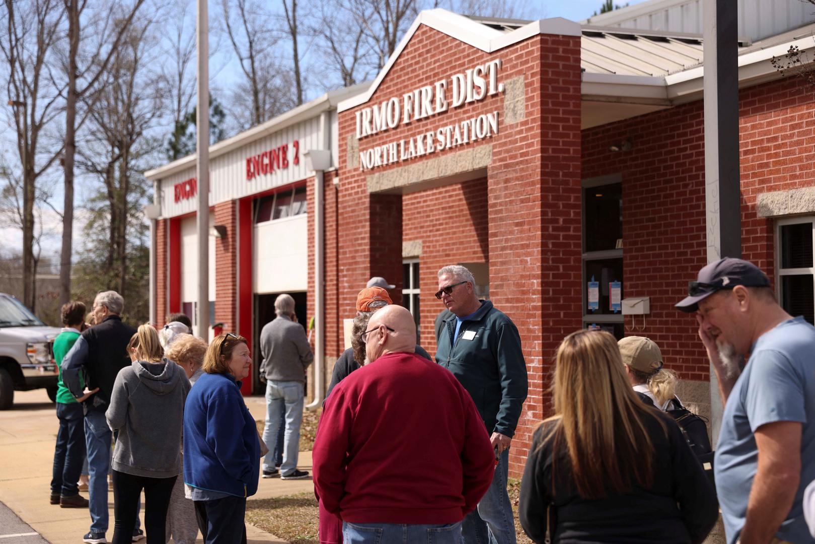 People wait in line to cast their vote at the Northlake Fire Station during the Republican presidential primary election on Election Day, in Irmo, South Carolina, U.S. February 24, 2024. REUTERS/Alyssa Pointer Photo: Alyssa Pointer/REUTERS