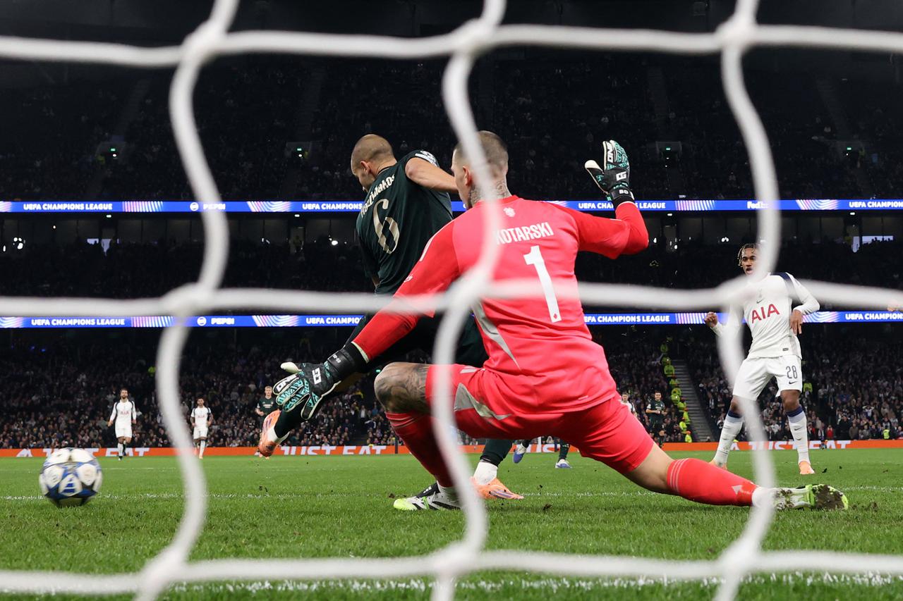 UEFA Champions League - Tottenham Hotspur v FC Copenhagen