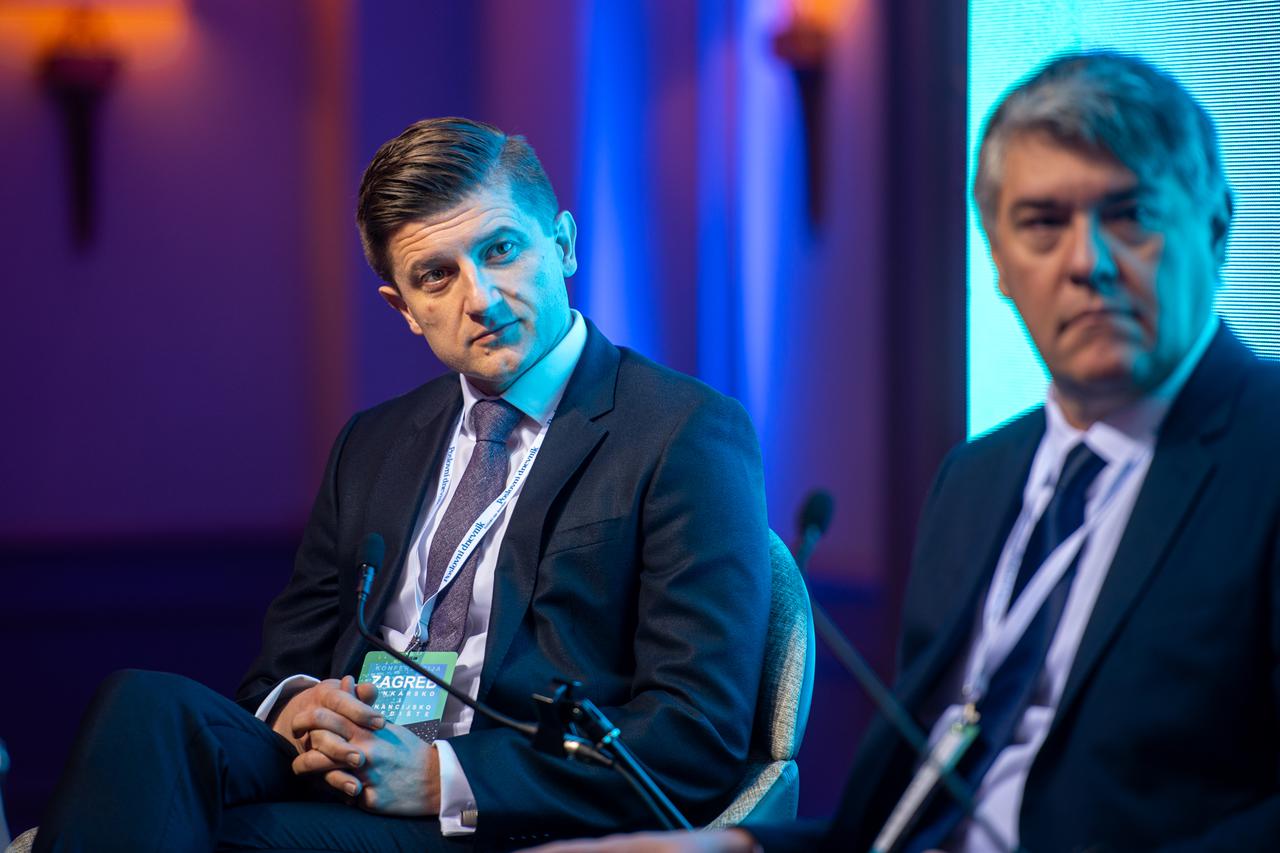 Zagreb: Konferencija Poslovnog dnevnika "Zagreb - bankarsko i financijsko središte", diskusija s bivšim ministrima financija