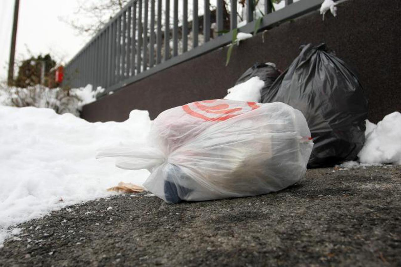 jačkovina smeće (1)