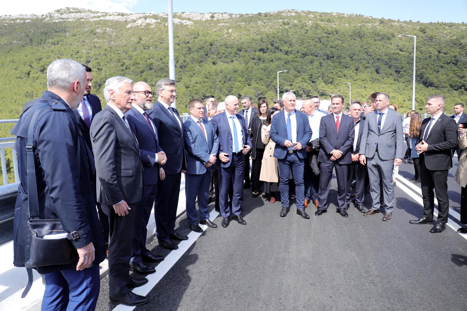 19.04.2023., Ston - Svecano otvorenje Stonske obilaznice koja cini posljednju fazu projekta "Cestovna povezanost s juznom Dalmacijom" u sklopu koje je u srpnju prosle godine otvoren Peljeski most. predsjednik Vlade Andrej Plenkovic Photo: Grgo Jelavic/PIXSELL