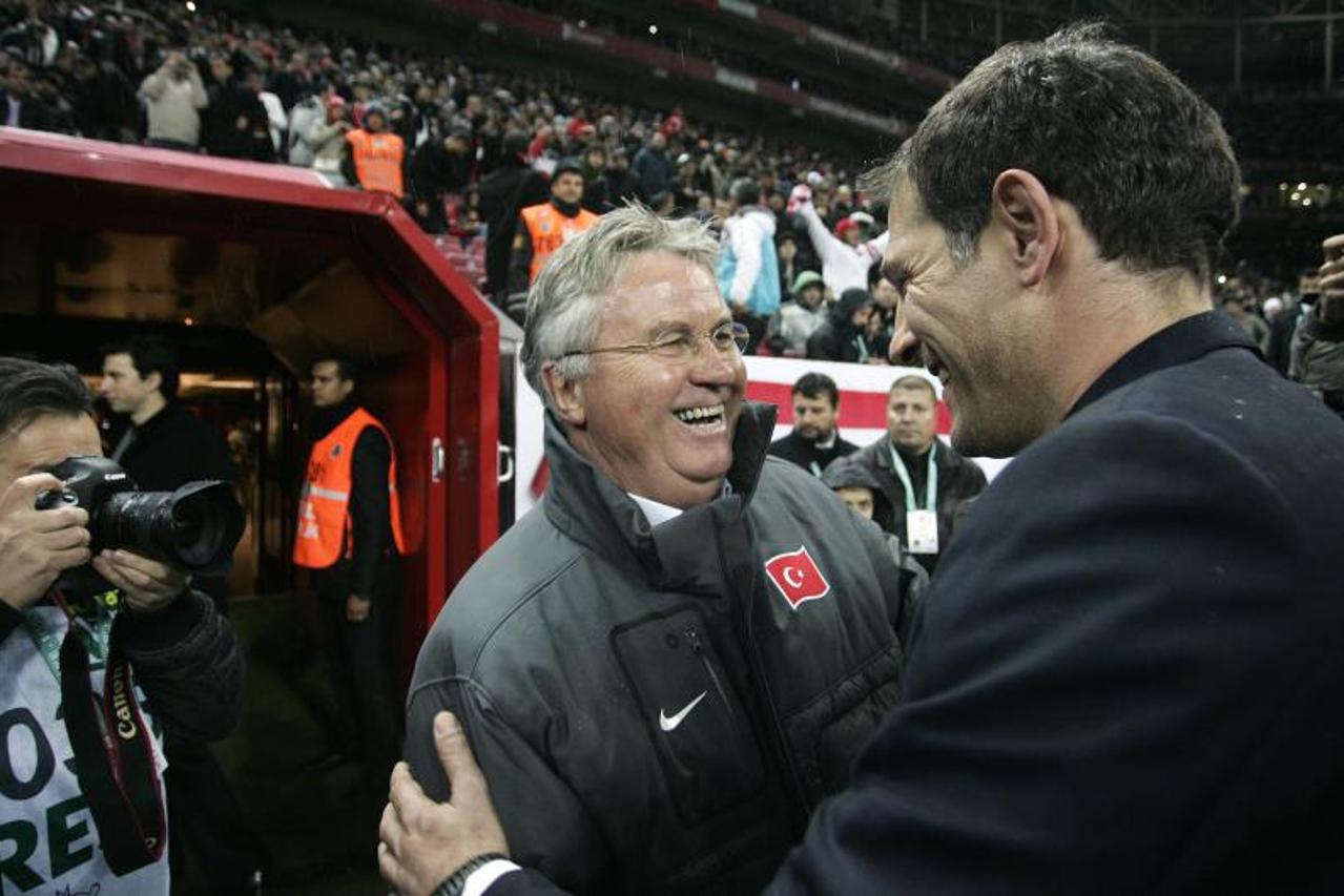 Bilić, Hiddink (1)