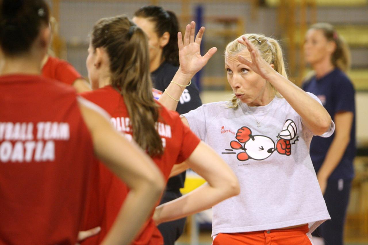 '25.05.2011. Zagreb, Hrvatska - Trening hrvatske zenske odbojkaske reprezentacije . Izbornica Irina Kirilova. Photo: Petar Glebov/PIXSELL'