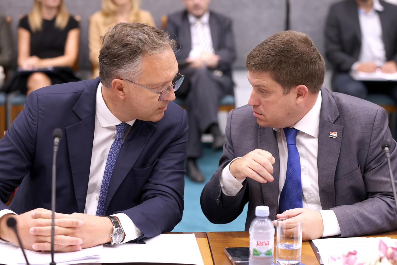 Predsjednik Uprave Jadrolinije David Sopta poručuje da se ne osjeća krivim za nesreću na trajektu Lastovo (arhiva)