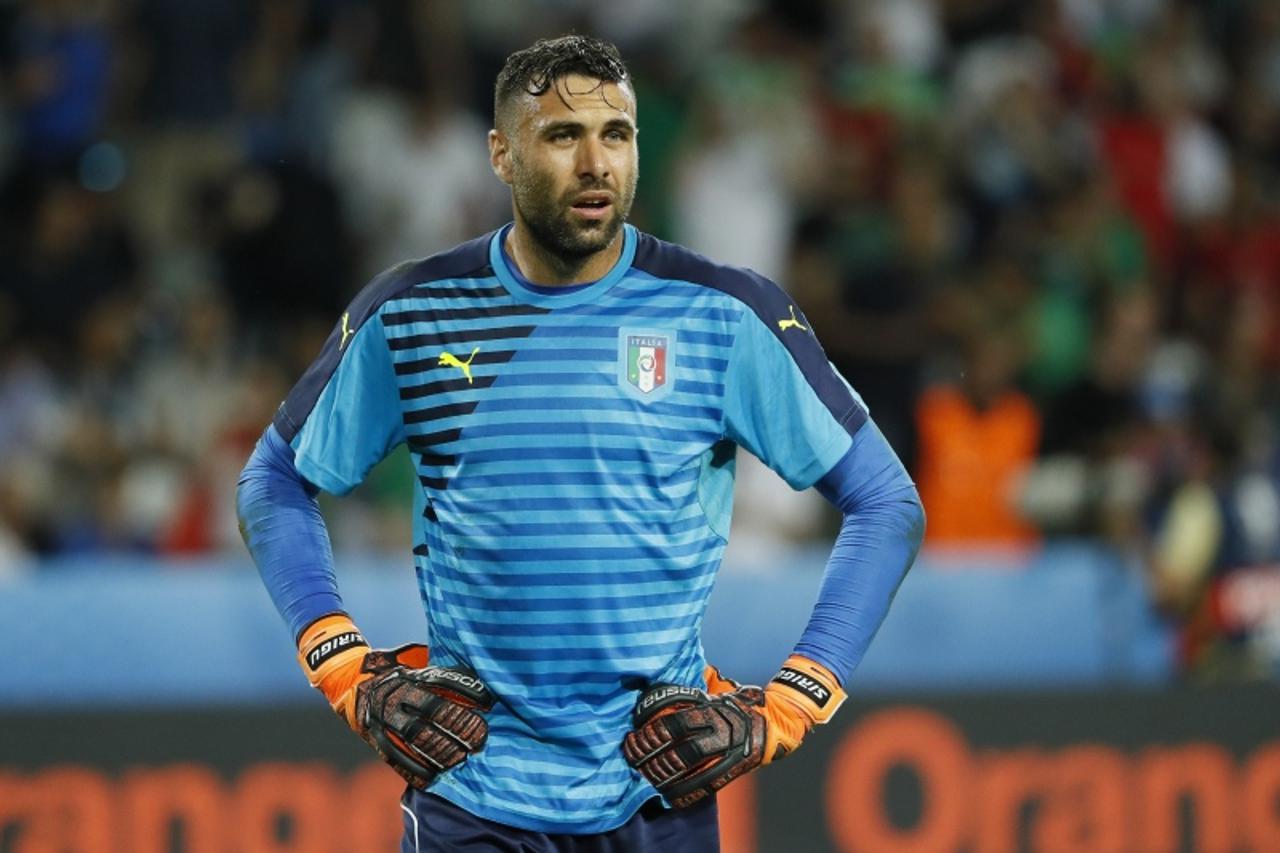 Salvatore Sirigu