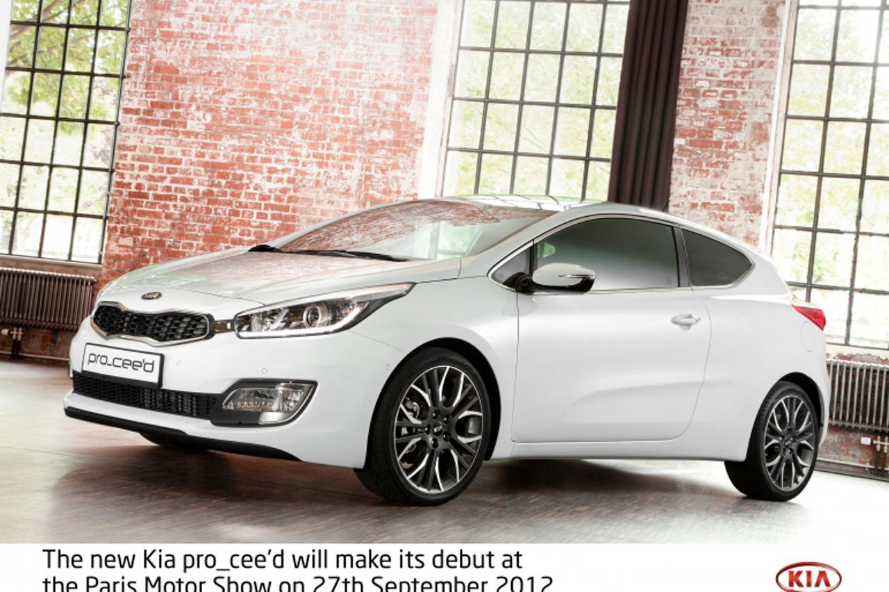 'kiapro_ceed_nnn_aut_130912'