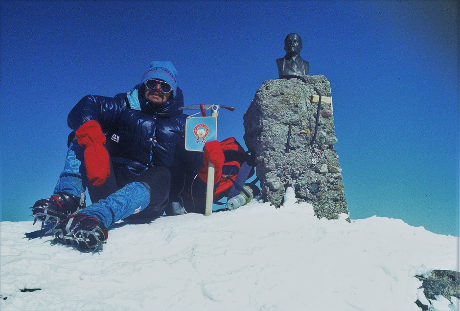 storyeditor/2022-05-13/Na_Elbrusu__najvisem_vrhu_Kavkaza_5642_m_1981__g_.bmp