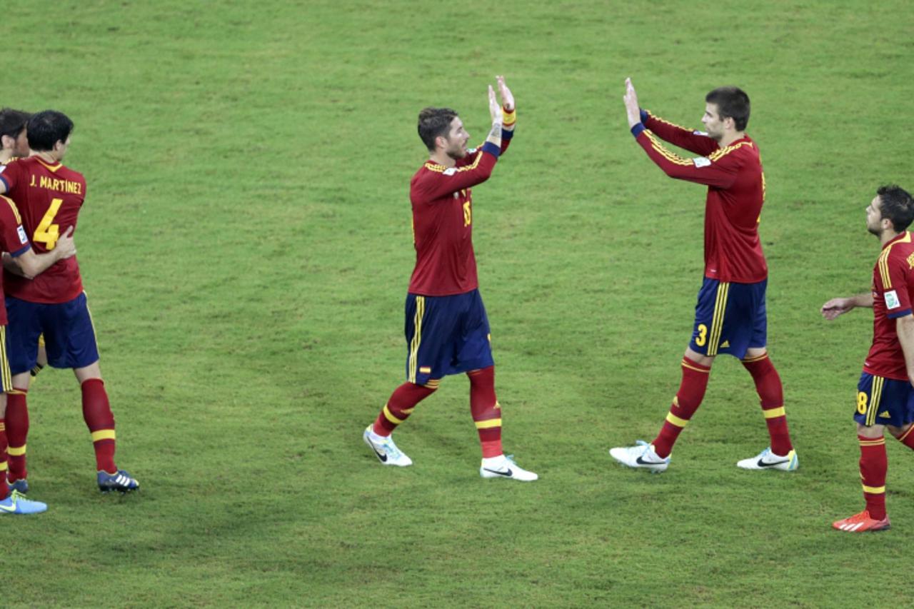 Španjolska vs Urugvaj, Kup konfederacija (1)