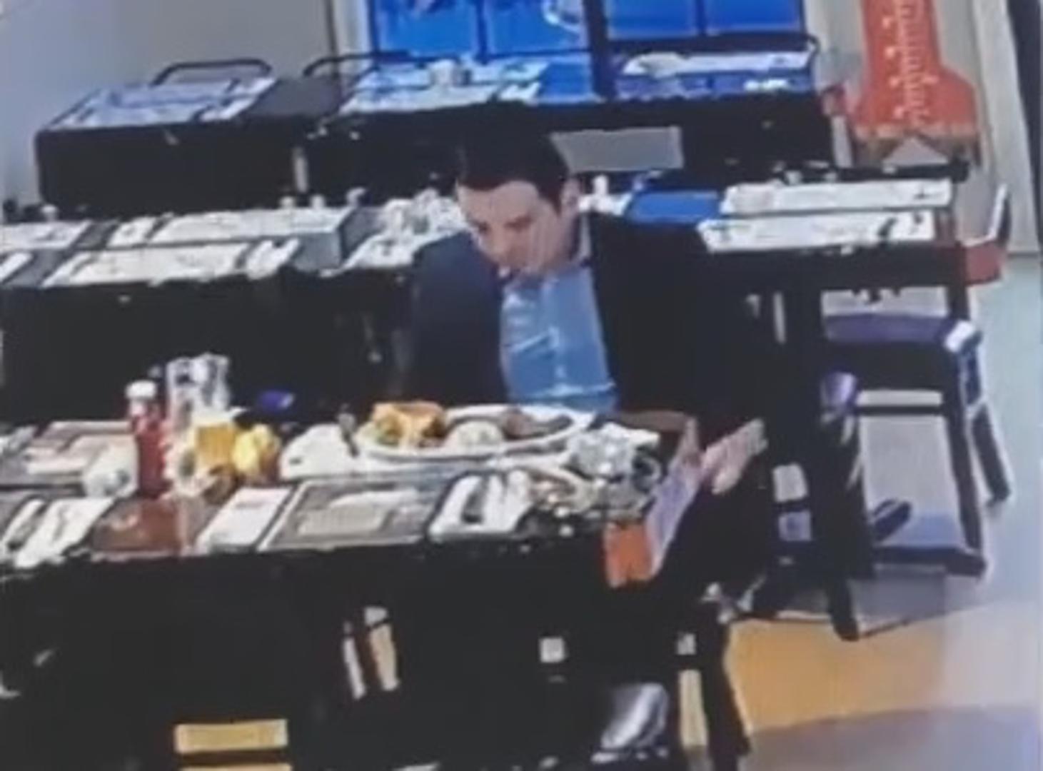 Restoran House of Beef iz Oakdalea u američkoj saveznoj državi Kaliforniji objavio je snimku besramnog gosta koji je ukrao skupi obrok iz restorana. Međutim, nije računao na to da su u restoranu postavljene kamere.