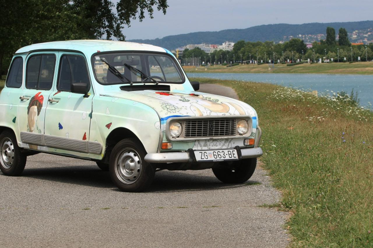 renault4 (1)