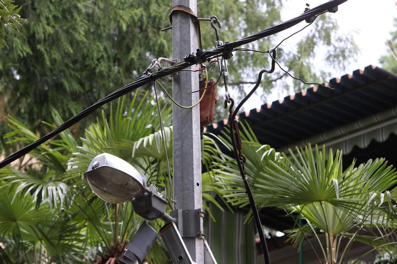 Strujni stup, portal