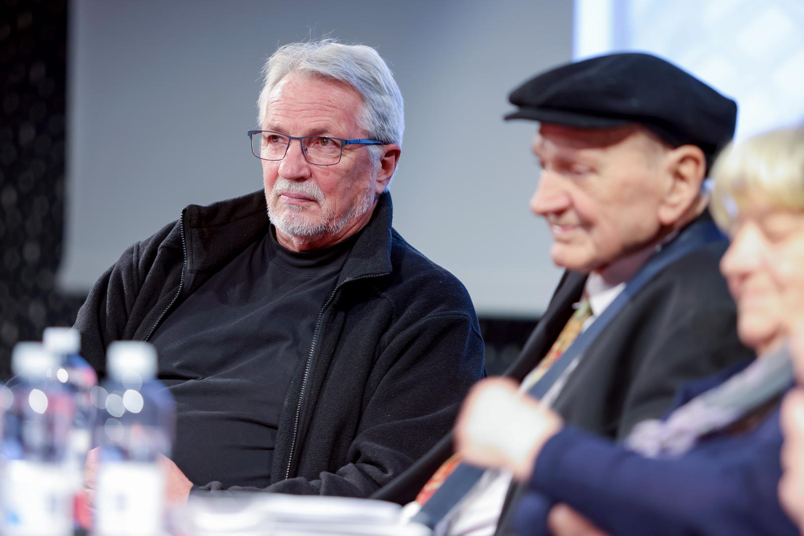 05.02.2026., Novalja - Predstavljanje knjige Domovina, Pastroc autora Dinka Supica Photo: Sime Zelic/PIXSELL