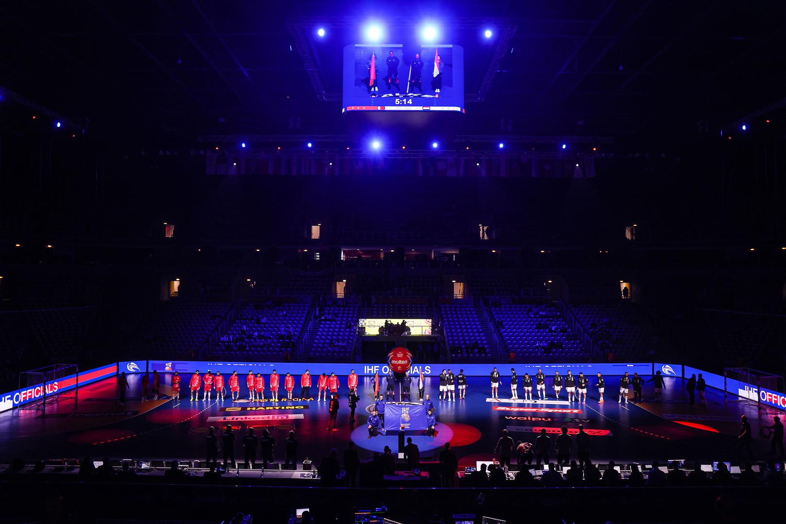 Nažalost, Arena je opet gotovo potpuno prazna