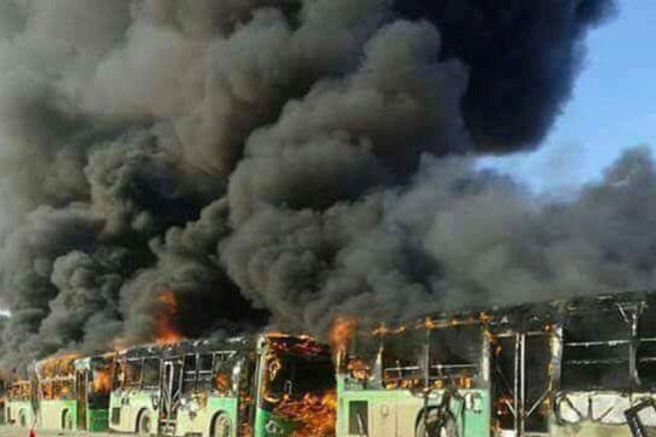 zapaljeni autobusi