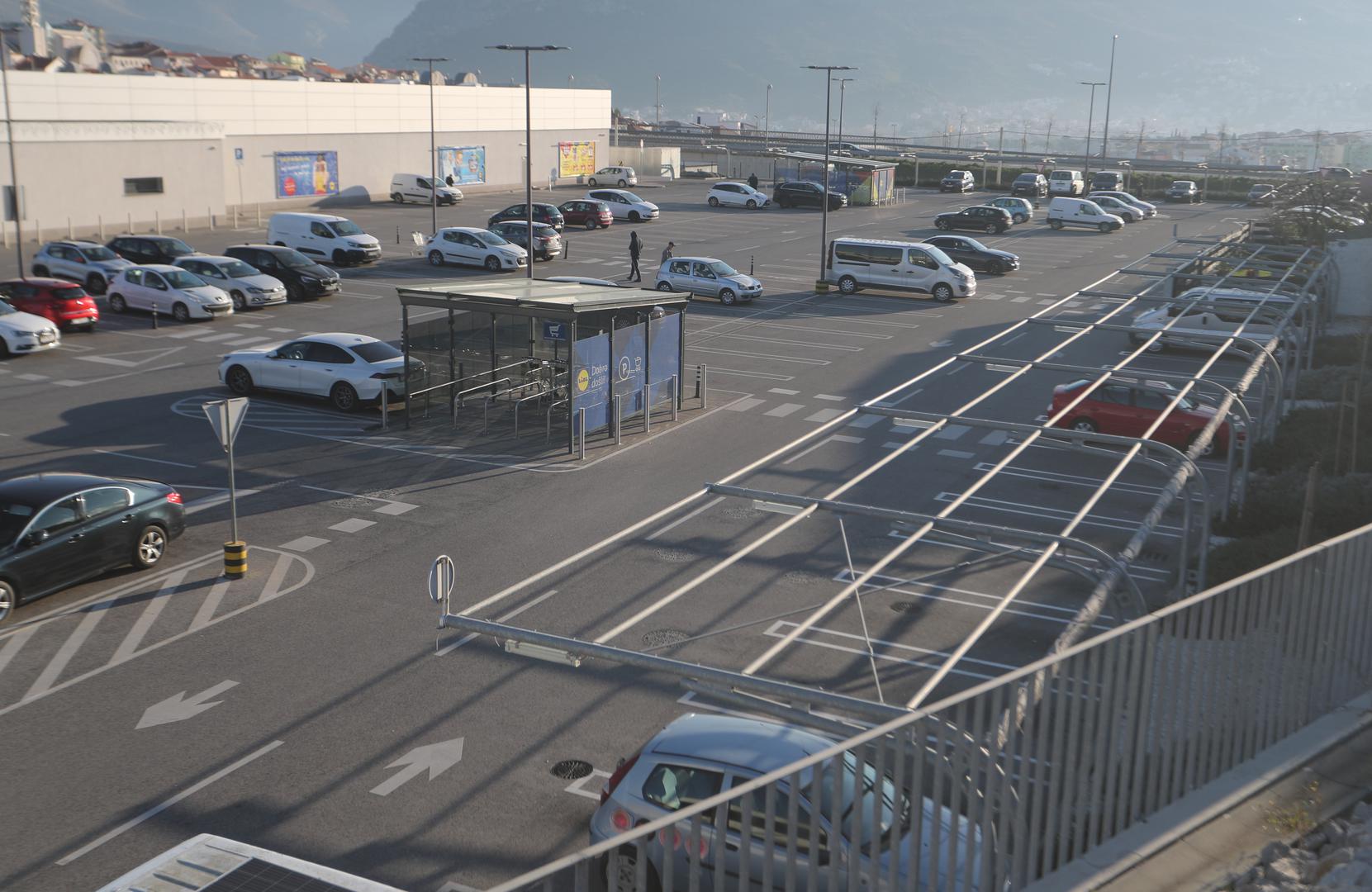 07.02.2025., Split - Lidl na Sirobuji tijekom treceg opceg bojkota trgovina u Hrvatskoj. Photo: Ivo Cagalj/PIXSELL