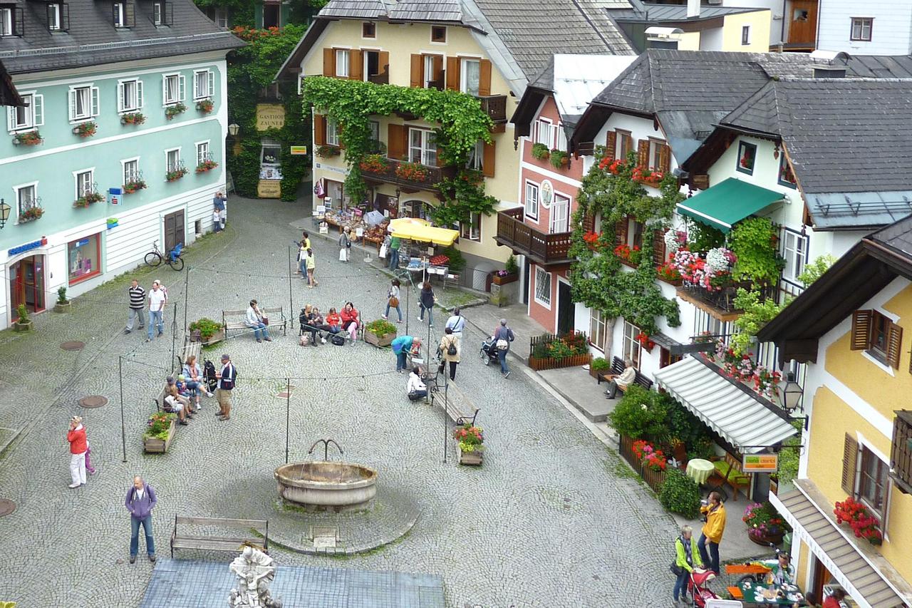 Austrija
