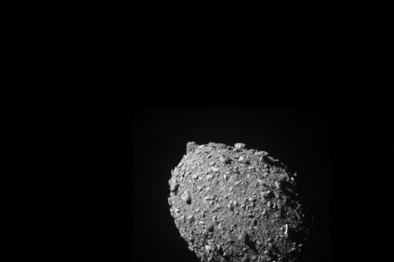 Final images from NASA's DART spacecraft prior to impact