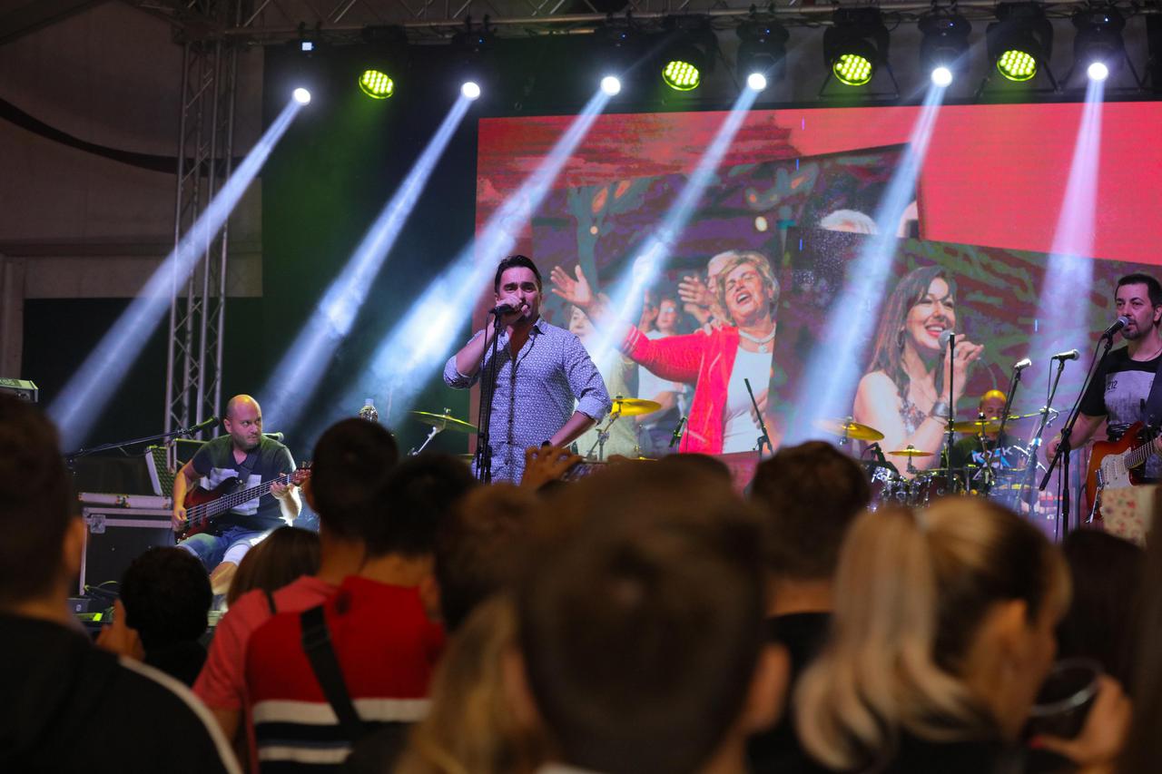 Osijek: Građani se zabavili na Danima piva i koncertu Joleta