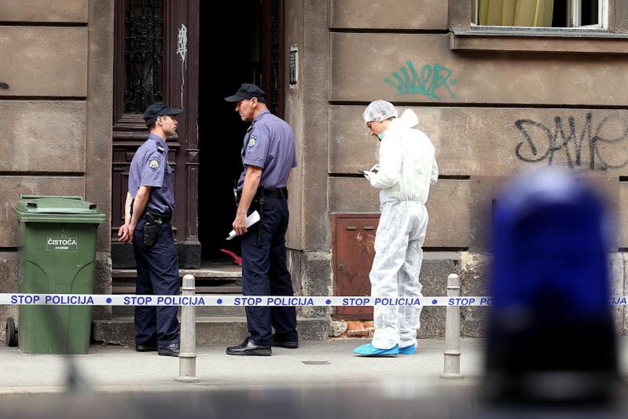 ocevid,mrtva starica,portal (1)