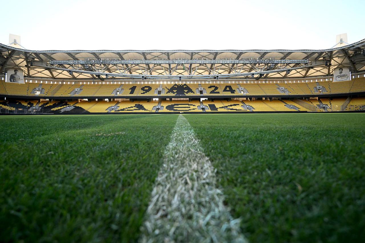 Atena: Nogometaši Dinama odradili su trening na OPAP Areni