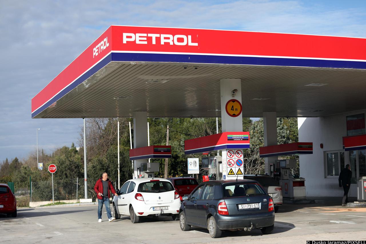 Šibenik: Petrol u znak prosvjeda zatvara prodajna mjesta između 12 i 13 sati