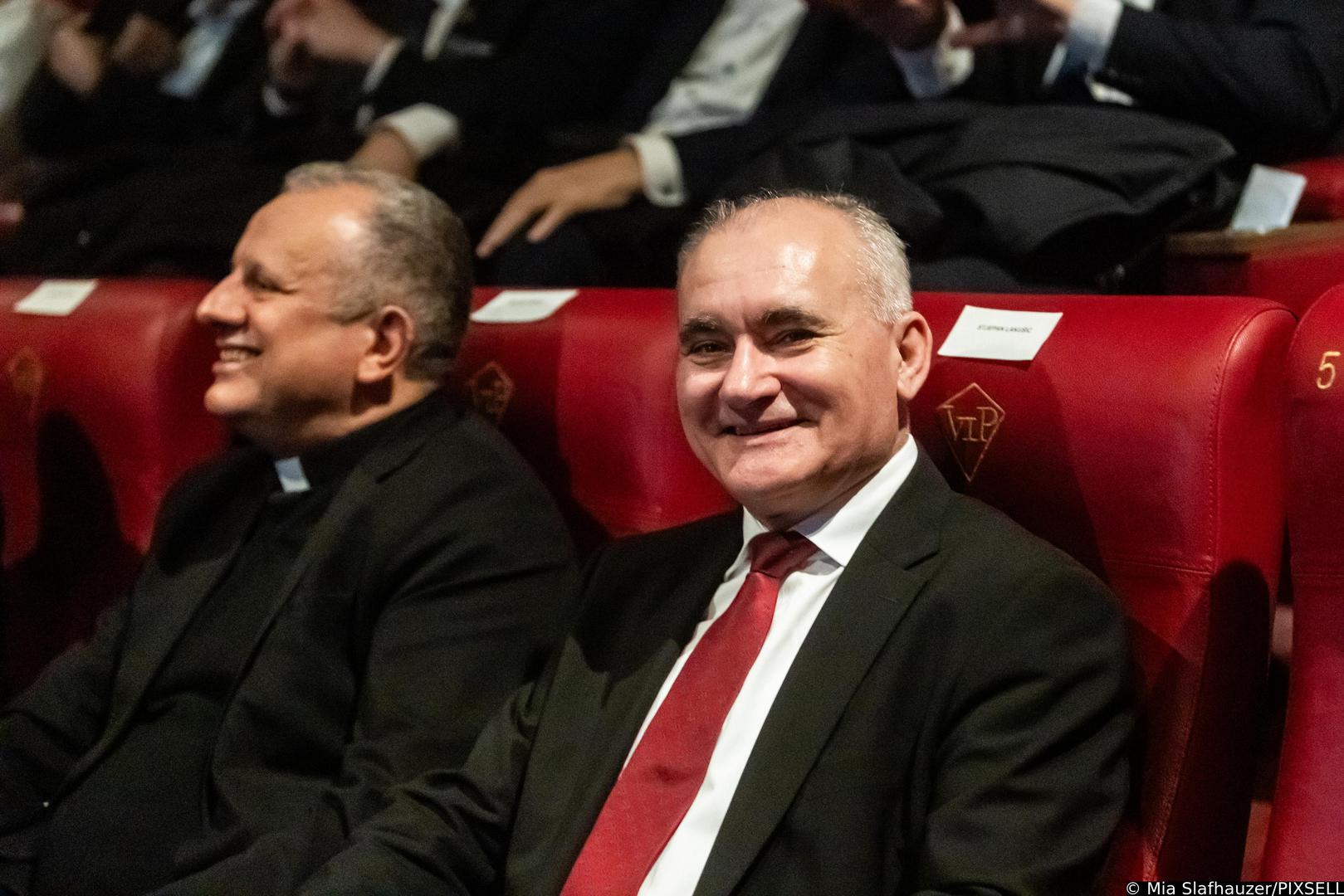 U publici se našao i rektor Sveučilišta u Zagrebu Stjepan Lakušić.