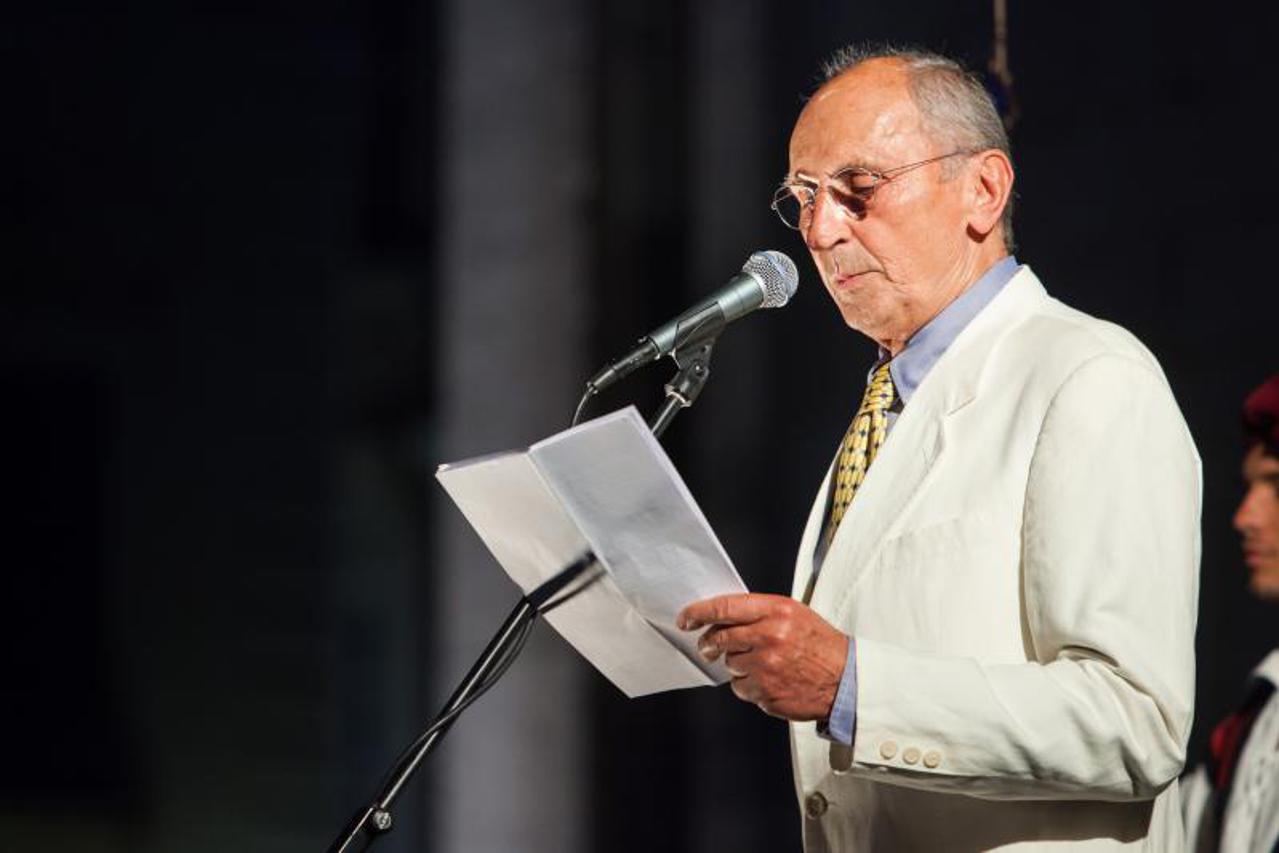 oliver mlakar