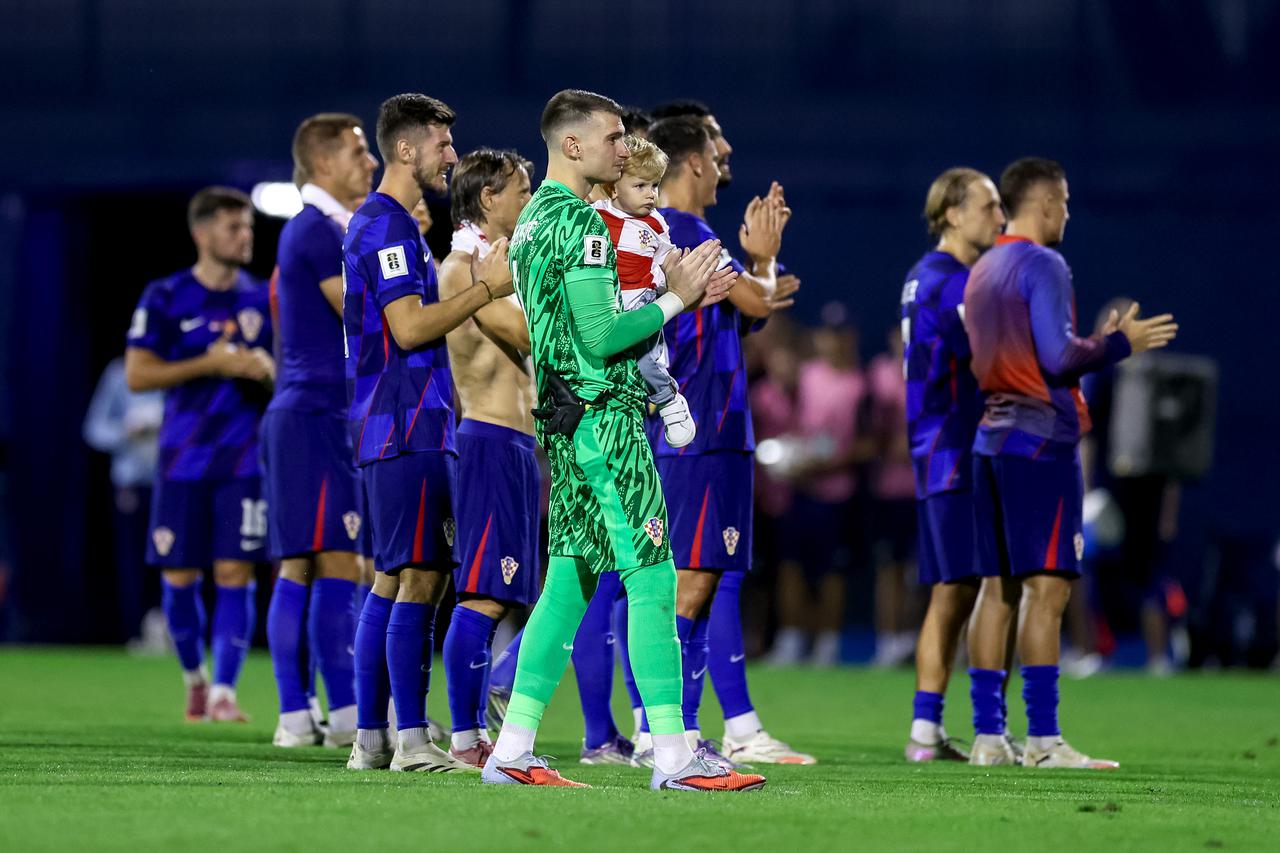 Nogometaši Hrvatske slave pobjedu 4:0 nad Crnom Gorom