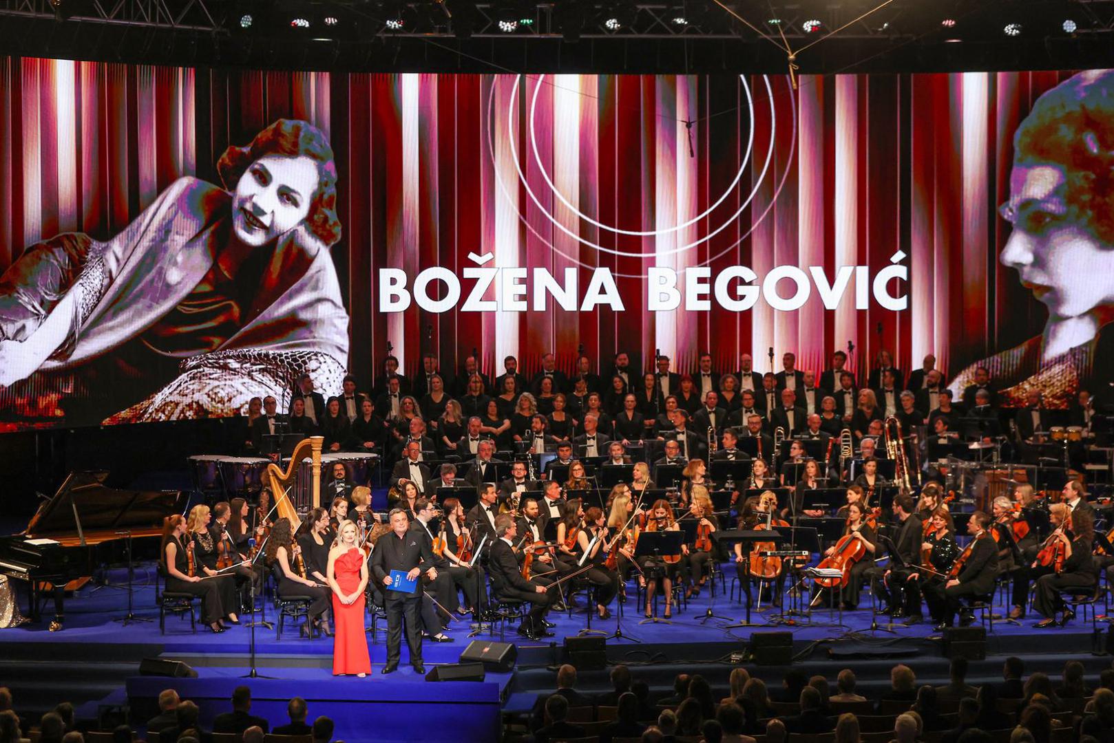 Od prvoga radijskog emitiranja 15. svibnja 1926., kada su eterom odjeknule legendarne riječi Božene Begović "Halo, halo, ovdje Radio Zagreb", pa sve do suvremenih digitalnih platformi, HRT je pratio razvoj tehnologije i medija, ne odustajući od svoje temeljne javne uloge.