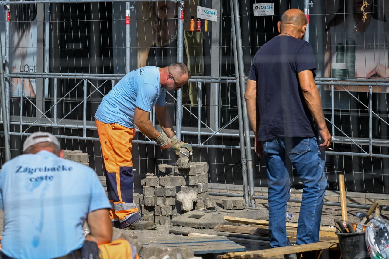 Zagreb: Radovi na podzemnim spremnicima na glavnom gradskom trgu