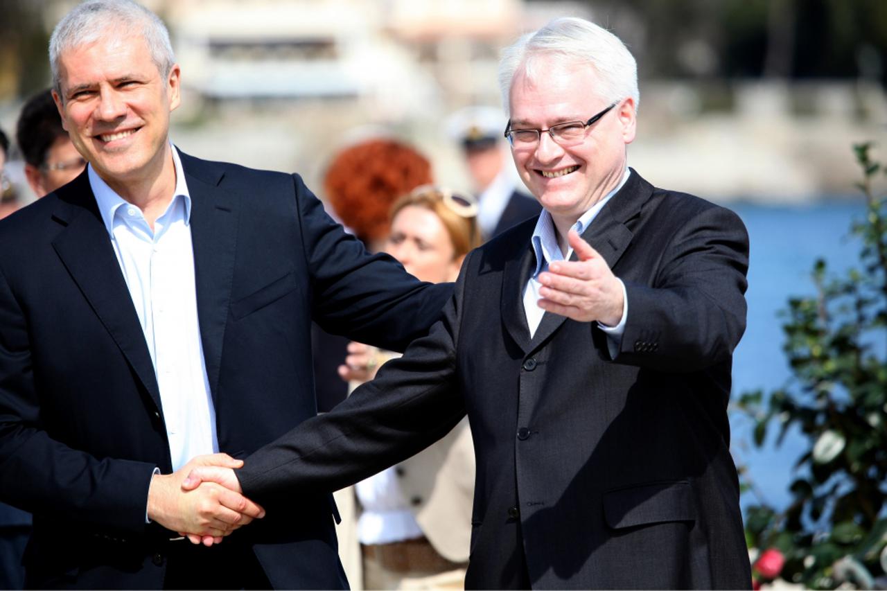 tadić, josipović (5)