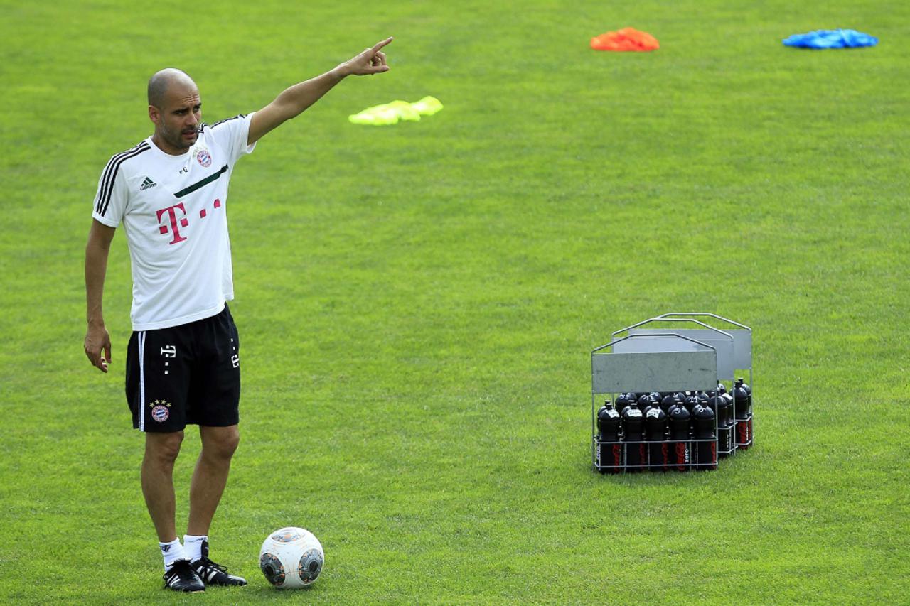 bayern,josep guardiola,mario mandžukić (1)