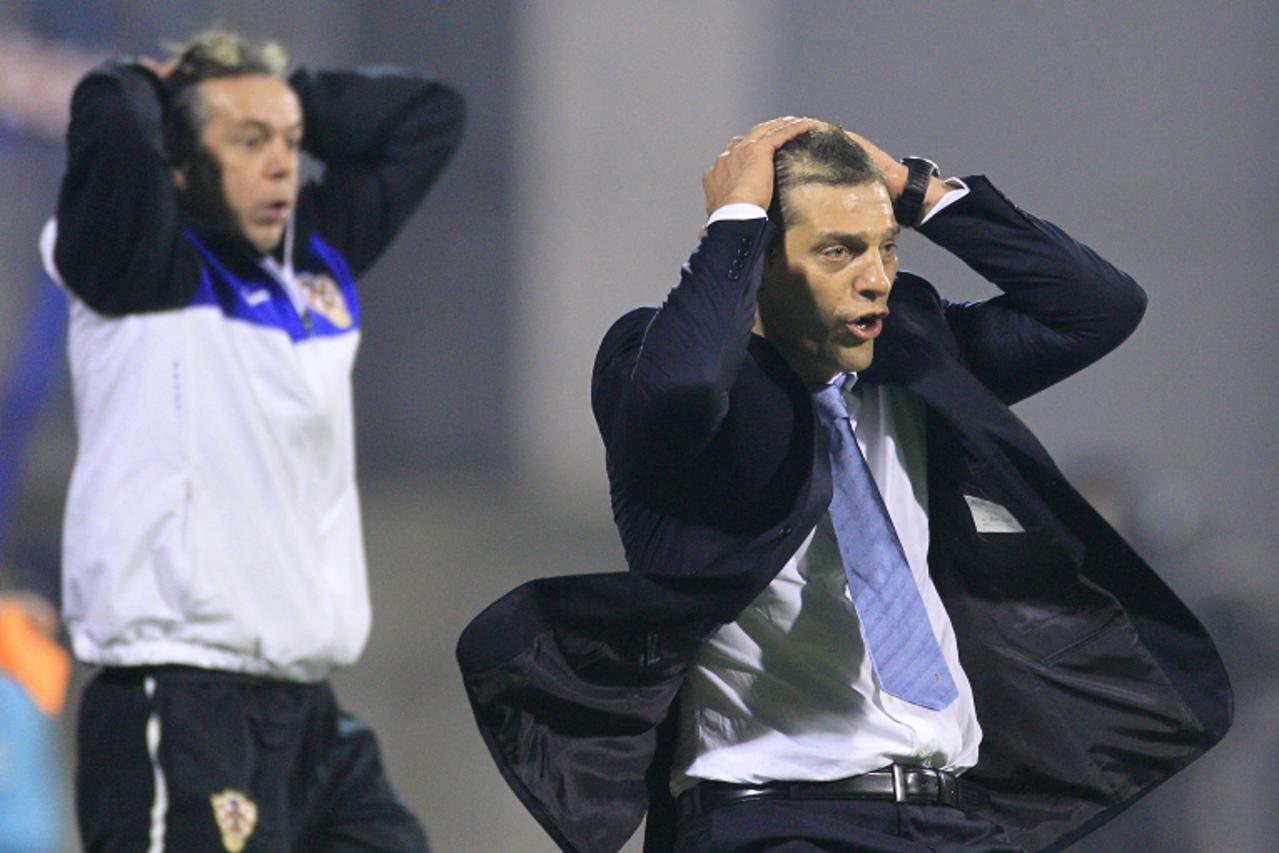 '07.09.2010.,stadion u Maksimiru,Zagreb - Kvalifikacijska utakmica za Europsko prvenstvo 2012. godine.Hrvatska - Grcka.Slaven Bilic. Photo: Igor Kralj/PIXSELL'