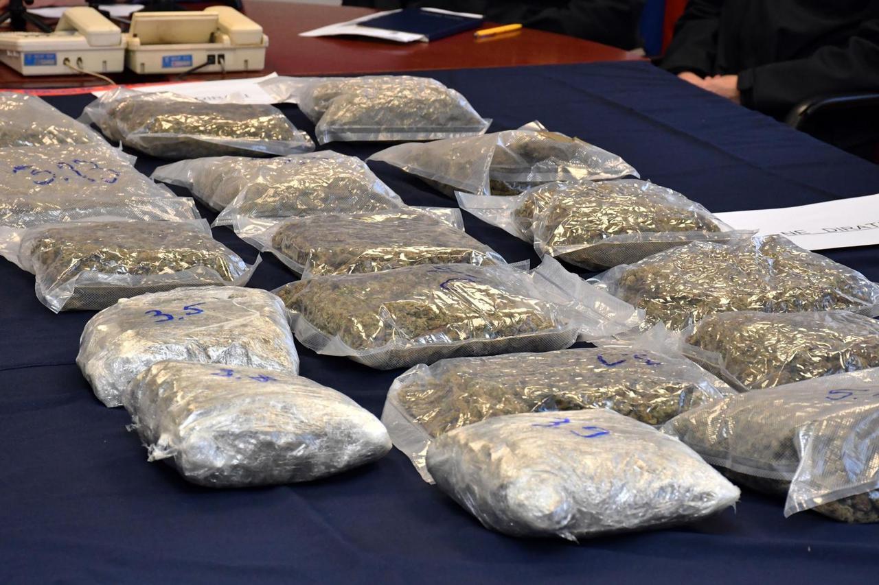 Zapljena droge na graničnom prijelazu Stara Gradiška