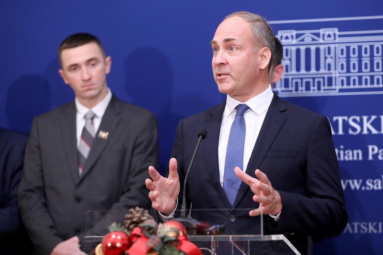 Domovinski pokret i Most o referendumu Dosta je stožerokracije