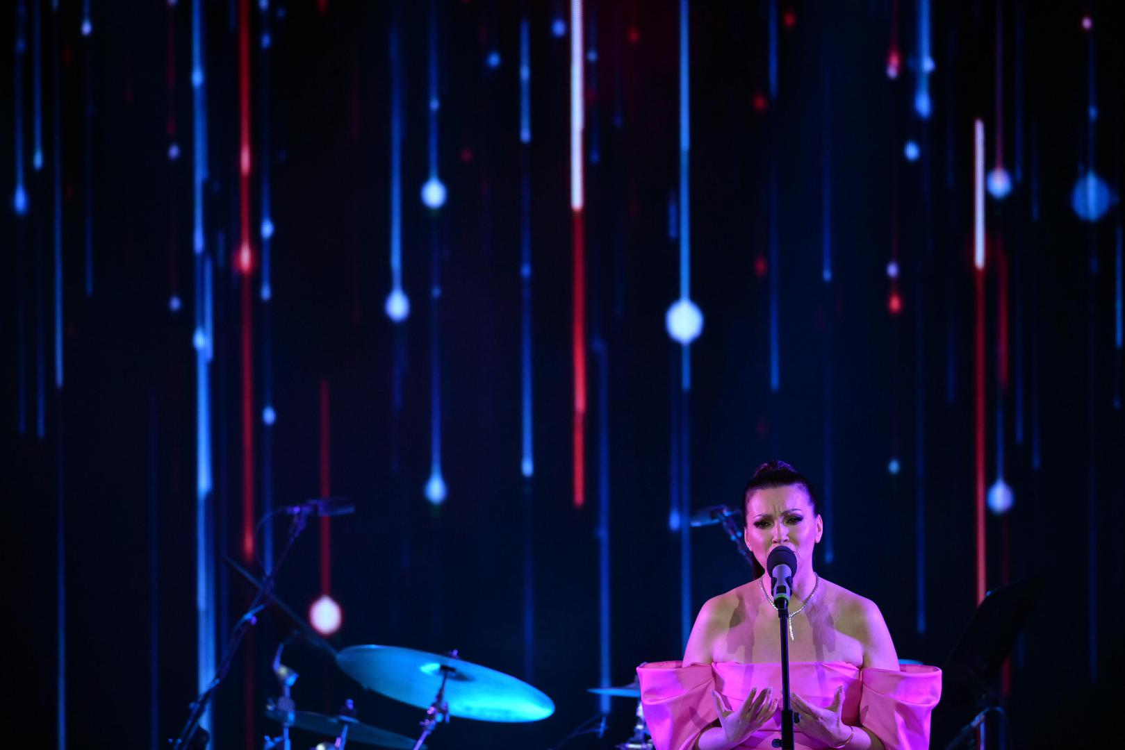 18.03.2022., Zagreb - U Hrvatskom narodnom kazalistu odrazana je dodjela Vecernjakove ruze, najvaznije i najstarije medijske nagrade, a uz vec poznate kategorije, ove godine dodiljenja je  i osma, digitalna ruza.  Photo: Igor Soban/PIXSELL