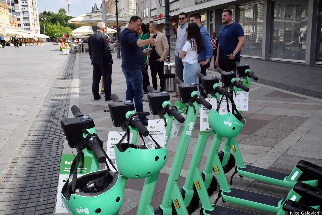 Slavonski Brod: Predstavljena usluga korištenja električnih romobila